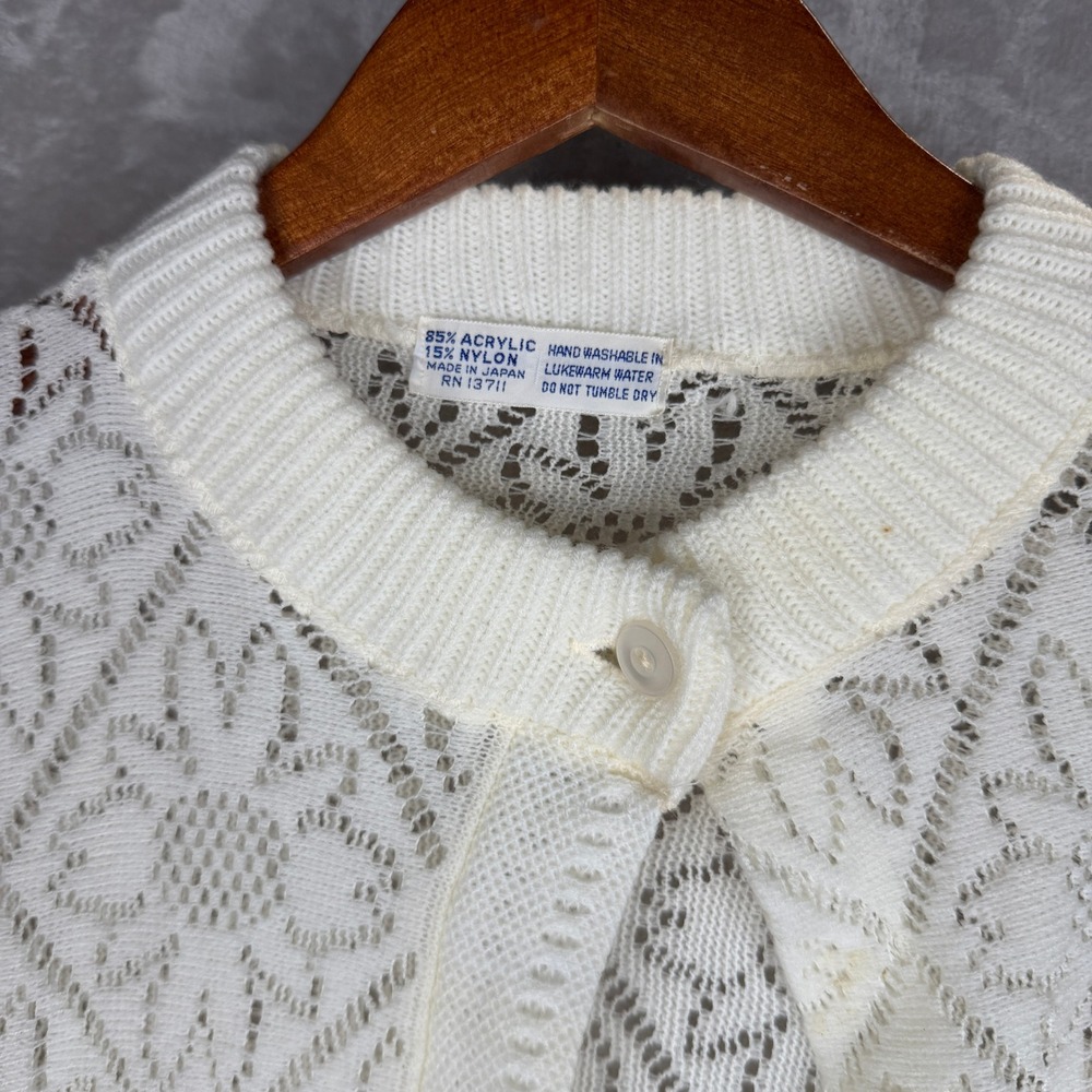 Vintage Ivory Floral Lace Button Front Fringe Poncho Cape Made in Japan